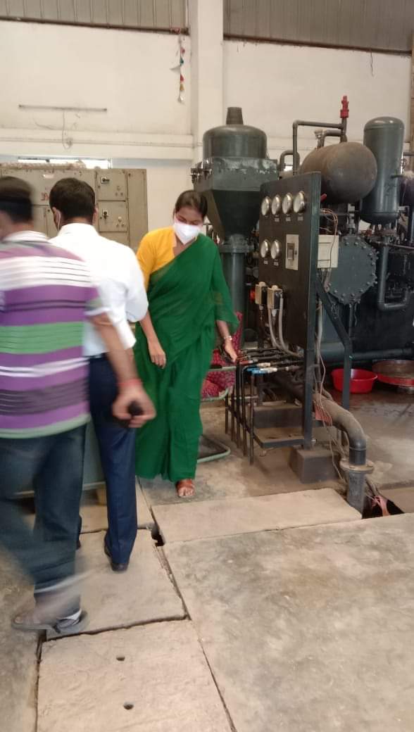 असम बराक घाटी ऑक्सीजन की पर्याप्त मात्रा है  है, आग्रह है कि स्टॉक न करें