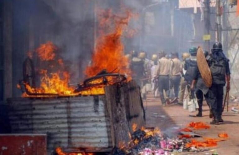 बंगाल : ममता का चुनावी दंगल खत्म शुरू हुआ युद्ध दंगल.