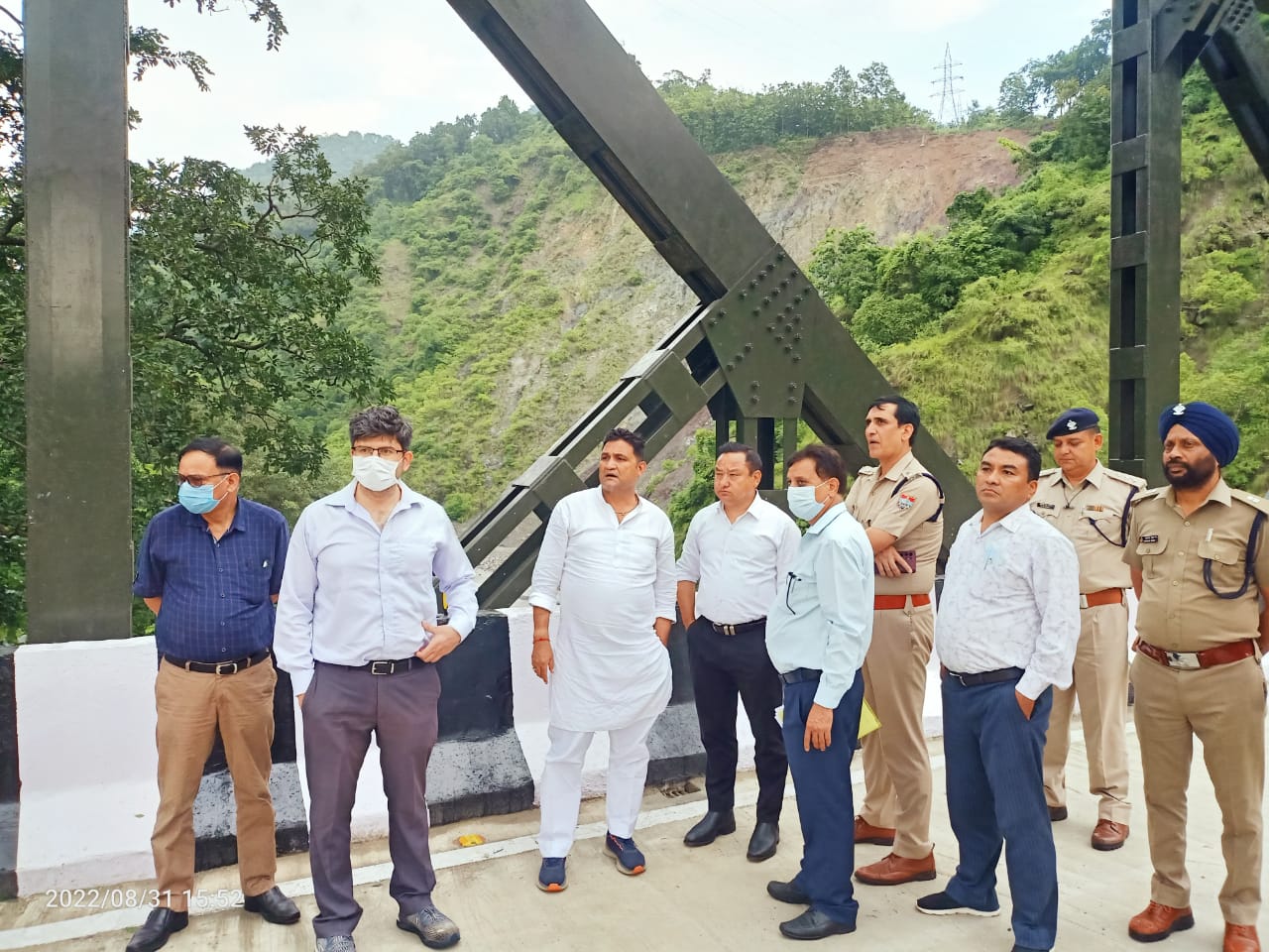 हल्द्वानी: कल मुख्यमंत्री धामी के हल्द्वानी भ्रमण कार्यक्रम को लेकर  नैनीताल पुलिस ने किया ट्रैफिक डाइवर्जन।।