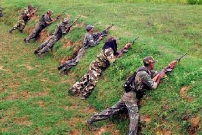 छत्तीसगढ़ /  सुकमा : नक्सलियों के हमले में डीआरजी के 3 अफसर हुए शहीद,2 जवान हुए घायल।Chhattisgarh