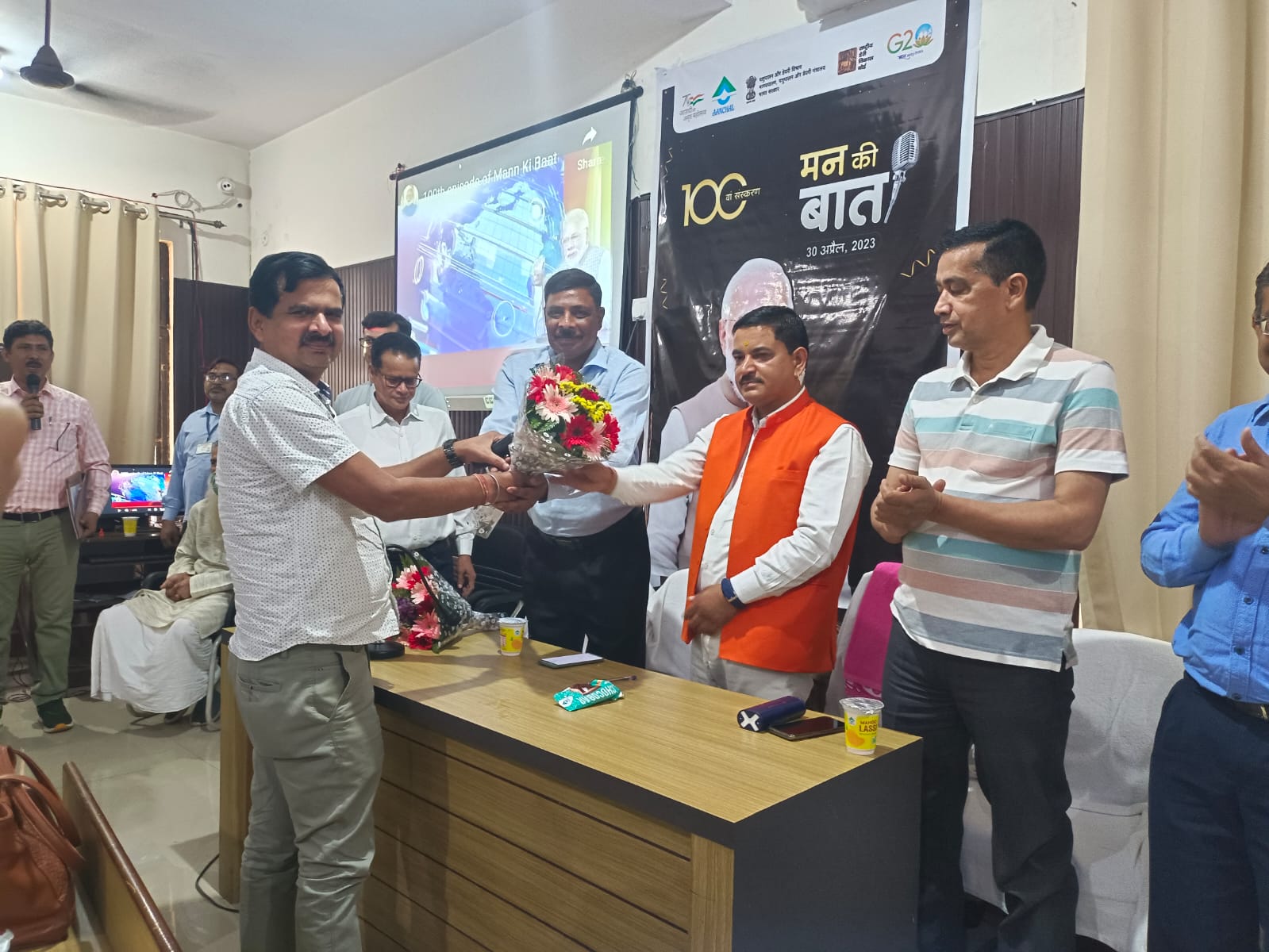 लालकुआं: सेवा निवृत्ति पर भावभीनी विदाई