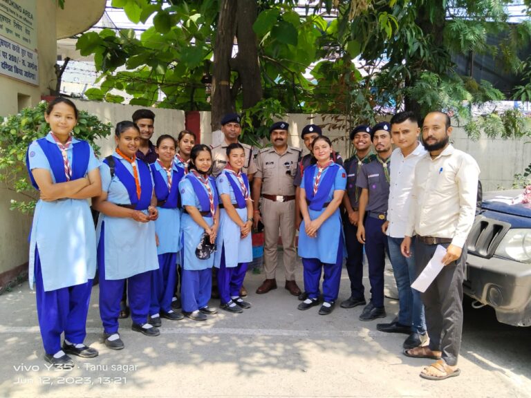 ग्रामीण क्षेत्रों में फल-फूल रहा अवैध नशे का कारोबार, युवाओं ने खोला मोर्चा।