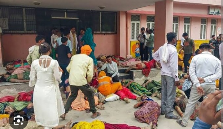 U.p. Hathras :- Stampede in Bhole Baba’s satsang, death toll reached 120, CM Yogi gave these instructions