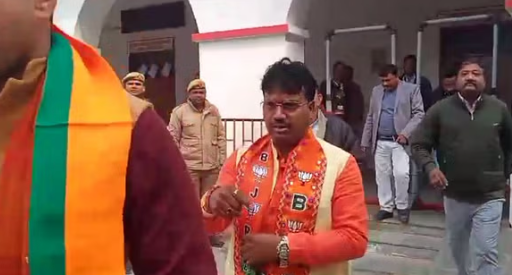 अयोध्या- मिल्कीपुर उपचुनाव: भाजपा प्रत्याशी ने दाखिल किया नामांकन, प्रदेश अध्यक्ष सहित कई मंत्री रहे मौजूद