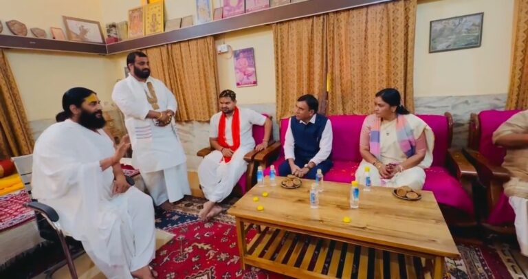 अयोध्या- मनसुख मंडाविया ने रामलला के किए दर्शन, बोले- अयोध्या भारत के आस्था का केंद्र,रामलला के दर्शन से हुई अलौकिक अनुभूति