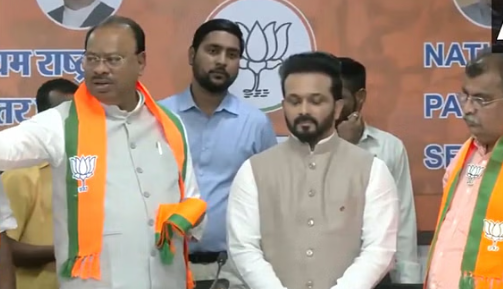 केदार जाधव: भाजपा में शामिल हुए पूर्व क्रिकेटर केदार जाधव,बोले- पीएम मोदी की उपलब्धियां मेरे लिए प्रेरणादायक