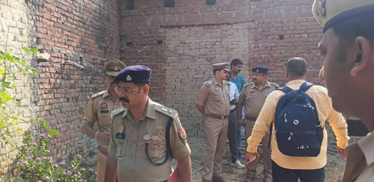 अयोध्या- तांत्रिक की धारदार हथियार से हत्या, घर में ही पड़ी मिली लाश, हिरासत में 2 लोग..