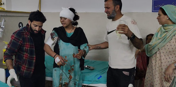 पाकिस्तानी सेना ने की रातभर भारी गोलीबारी,4 की मौत और 20 से ज्यदा घायल,जवानों ने दिया मुंहतोड़ जवाब