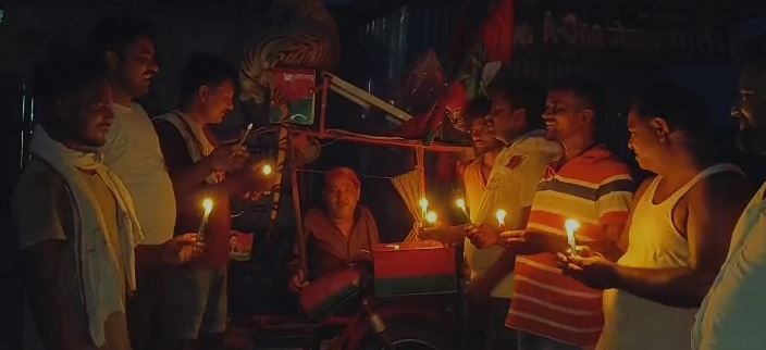 ब्रेकिंग: अयोध्या- लाइट कटौती को लेकर ग्रामीणों का प्रदर्शन