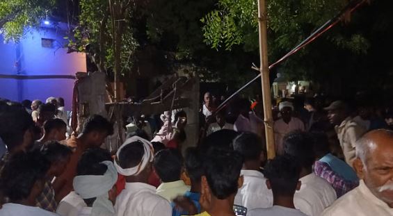 दर्दनाक हादसा:- कुएं में बच्ची को बचाने के लिए कूदे 2 लोग, तीनों की माैत, डेढ़ घंटे तक रहे अंदर