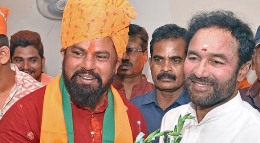 टी राजा सिंह: BJP विधायक टी राजा ने पार्टी से दिया इस्तीफा, नए प्रदेश अध्यक्ष के चुनाव को लेकर थी नाराजगी