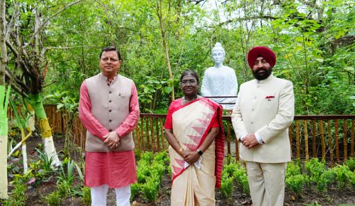 देहरादून: राष्ट्रपति मुर्मू ने किया प्रेसिडेंशियल रिट्रीट का उद्धाटन, जन्मदिन पर दृष्टिबाधित बच्चों से की मुलाकात 