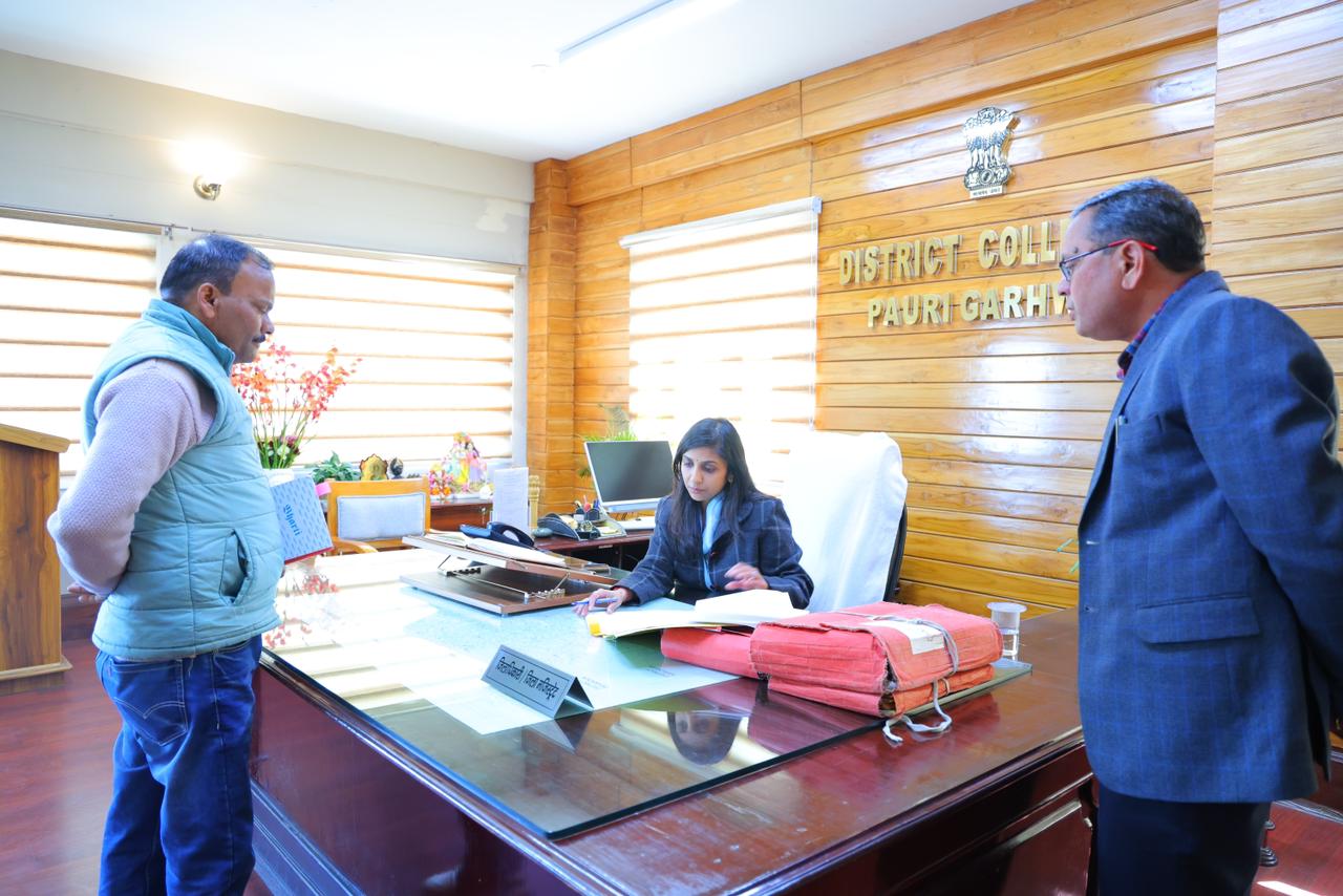 थलीसैण /पौड़ी- पौड़ी में बोर्ड परीक्षा तैयारियों की समीक्षा: 125 परीक्षा केंद्र निर्धारित