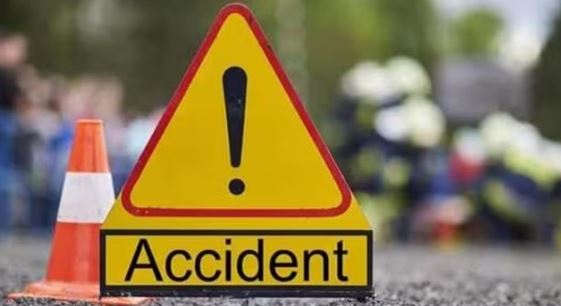 चमोली Accident: कुराड पार्था मोटर मार्ग पर हादसा, खाई में गिरी बोलेरो, 8 लोग थे सवार