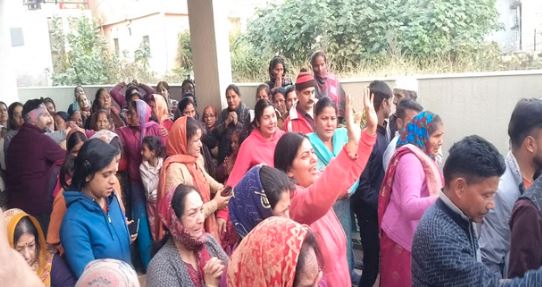 हल्दूचौड़: लाखों में कर्ज, बैंक की कुर्की, लोकलाज का डर..और फिर दंपती ने चुना मौत का रास्ता, जानें मामला…