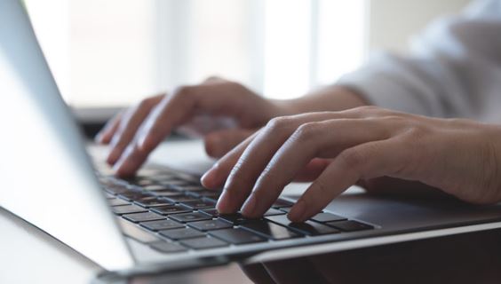 2025: UP लेखपाल के 7994 पदों पर आज से करें पंजीकरण, अच्छे से समझ लें आवेदन प्रक्रिया