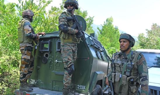 Encounter: किश्तवाड़ में आतंकियों और सुरक्षाबलों के बीच मुठभेड़ शुरू, जैश-ए-मोहम्मद के 3 आतंकी घिरे