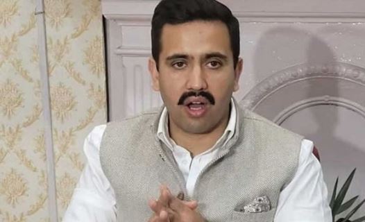 हिमाचल:- लोक निर्माण मंत्री विक्रमादित्य सिंह बोले- शासक बनने का प्रयास न करे अफसरशाही, सुरक्षा की जरूरत नहीं