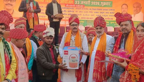 अयोध्या: 413 युगलों ने किया जीवनभर साथ निभाने का वादा