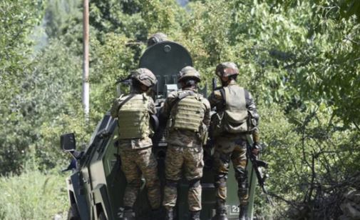 Encounter: सिंहपुरा इलाके में मुठभेड़, सुरक्षाबलों और आतंकवादियों के बीच फायरिंग, सर्च ऑपरेशन तेज