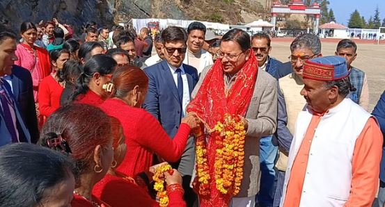रुद्रप्रयाग- रांसी मैदान पहुंचे CM धामी, संवाद कार्यक्रम में कहा- कहा-जनसहभागिता से बनेगा राज्य का बजट