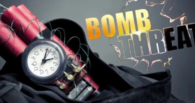 नैनीताल और सेशंस कोर्ट को मिली बम से उड़ाने की धमकी,जिला न्यायालय की ई-मेल आईडी पर कोर्ट में बम और आरडीएक्स की सूचना, मची अफरा-तफरी
