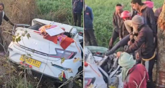 एटा में दर्दनाक हादसा, पेड़ से टकराई कार, हादसे में 3 की मौत, दो घायल