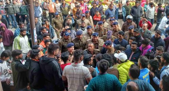 कोटद्वार- बवाल ने पकड़ा तूल, राहुल गांधी ने मोहम्मद दीपक को बताया हीरो,अलर्ट पुलिस प्रशासन