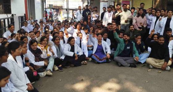  हरिद्वार: बीएएमएस के छात्र ने की आत्महत्या, सुसाइड नोट में लिखा-मैं एक असफल इंसान हूं, जिंदगी से हार गया