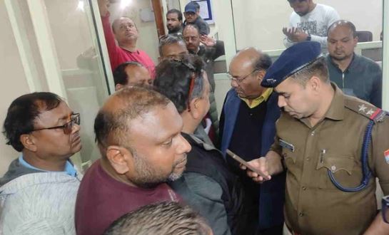 देहरादून: अर्बन कोऑपरेटिव बैंक पर RBI ने लगाया 6 माह के लिए प्रतिबंध, नाै हजार खाता धारकों के 90 करोड़ फंसे