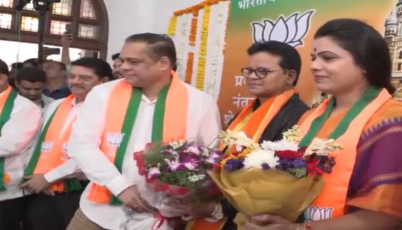 Mayor Election: मुंबई में रितु तावड़े होंगी भाजपा की मेयर, शिंदे गुट के संजय घाड़ी डिप्टी मेयर, नाम का एलान