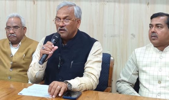 हरिद्वार- सांसद त्रिवेंद्र रावत की पुलिस को नसीहत, जमीनों के मामले न पड़े, पुलिसिंग पर दें ध्यान