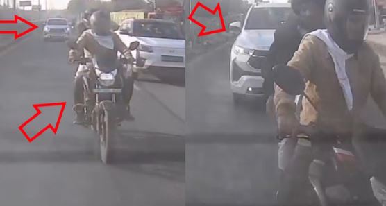 भीषण हादसा-: जाम में रुकी थी बाइक, पीछे से आई कार और फिर.., रोंगटे खड़े कर देने वाला