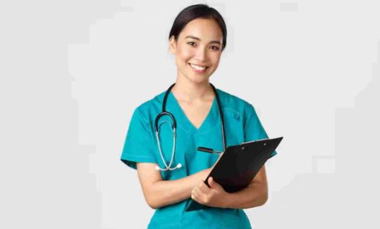 अब निजी अस्पतालों को देना होगा नर्स को न्यूनतम 20 हजार वेतन, स्वास्थ्य महानिदेशक ने दिया आदेश