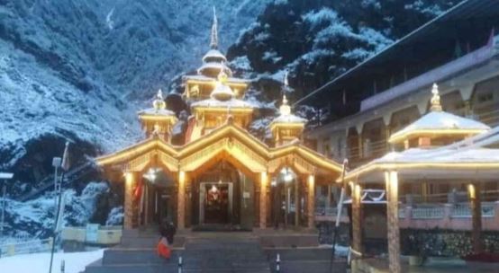 चारधाम शीतकालीन यात्रा: आस्था और उत्साह, इस बार 34 हजार के आसपास श्रद्धालु दर्शन करने पहुंचे