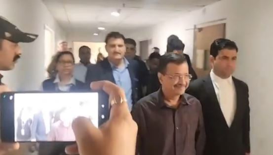 शराब नीति मामले में केजरीवाल-सिसोदिया को कोर्ट से बड़ी राहत,किया आरोप मुक्त