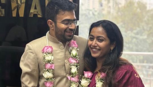 न बराती न ही बैंडबाजा, दो IAS सादगी से बने जीवनसाथी, ट्रेनिंग में मिले, फिर हुआ प्यार, अब हुई कोर्ट मैरिज