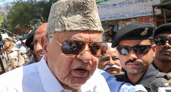 जेकेसीए स्कैम- मुश्किल में जम्मू-कश्मीर के पूर्व CM फारूक अब्दुल्ला,जारी हुआ गैर जमानती वारंट