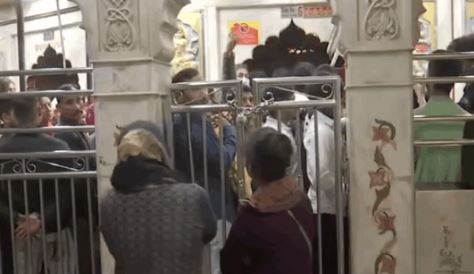 2026 चंद्र ग्रहण: चंद्र ग्रहण से पहले सूतक काल शुरू, दिल्ली में मंदिरों के कपाट बंद, इस समय होंगे दर्शन