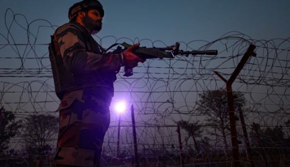 राजौरी में नियंत्रण रेखा पर सेना ने संदिग्ध आतंकवादियों पर की गोलीबारी, घुसपैठ की थी कोशिश