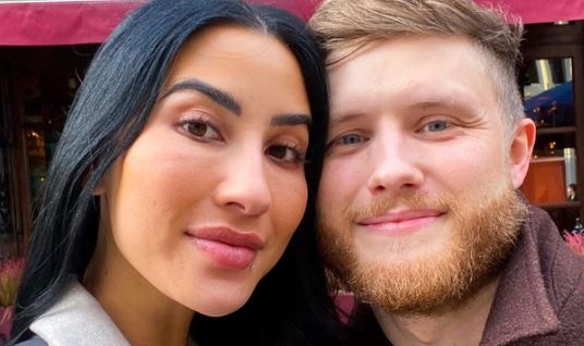 फिटनेस यूट्यूबर जेफ निपर्ड की मंगेतर का 36 साल की उम्र में निधन,मौत का कारण नहीं आया सामने