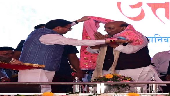 हल्द्वानी: धाकड़ नहीं धुरंधर धामी, राजनाथ बोले- चौका मारा है अब छक्का भी मारेंगे