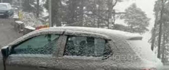 उत्तराखंड का Weather: प्रदेश के मौसम चक्र में बढ़ी अस्थिरता, 26 साल में चौथी बार मार्च में हुई बर्फबारी