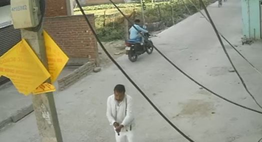 मिर्जापुर में सनसनीखेज वारदात- टहलते निकले अधिवक्ता की गोली मारकर हत्या, दिनदहाड़े हुई घटना से हड़कंप