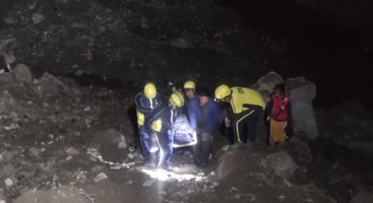 देहरादून- सहस्त्रधारा क्षेत्र में हादसा, गहरी खाई में गिरने से युवक की मौत, एसडीआरएफ ने शव किया बरामद