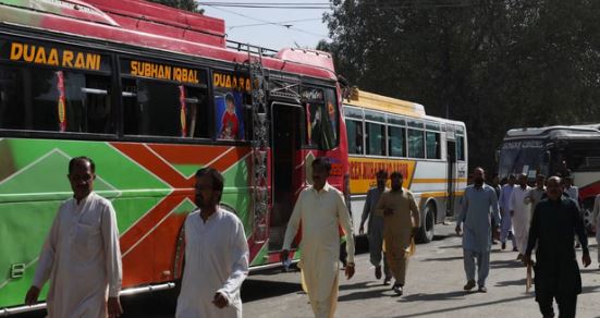 पाकिस्तान त्राहिमाम:- पेट्रोल-डीजल महंगा, ट्रांसपोर्ट और माल भाड़ा 65% तक बढ़ा, महंगाई की दोहरी मार