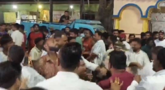 बंगाल चुनाव: प्रधानमंत्री मोदी की रैली से पहले जगद्दल में भारी हिंसा, BJP-TMC के समर्थक आपस में भिड़े, 3 घायल