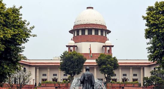 सुप्रीमकोर्ट- वकील ने दायर की अलग-अलग 25 जनहित याचिकाएं, पहले भी कर चुके थे अटपटी मांग, SC ने दी यह सलाह