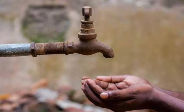 रामनगर: 15 दिन से पानी के लिए तरस रहे चोरपानी के लोग