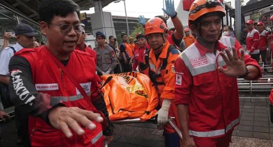 इंडोनेशिया में भीषण रेल हादसे में 14 लोगों की मौत,राहत-बचाव कार्य जारी